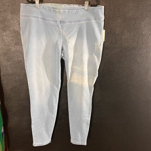 Destination Maternity Light Wash Jeggings Size XL‎ - Picture 1 of 8